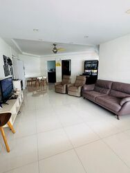 tampines-street-21 photo thumbnail #1